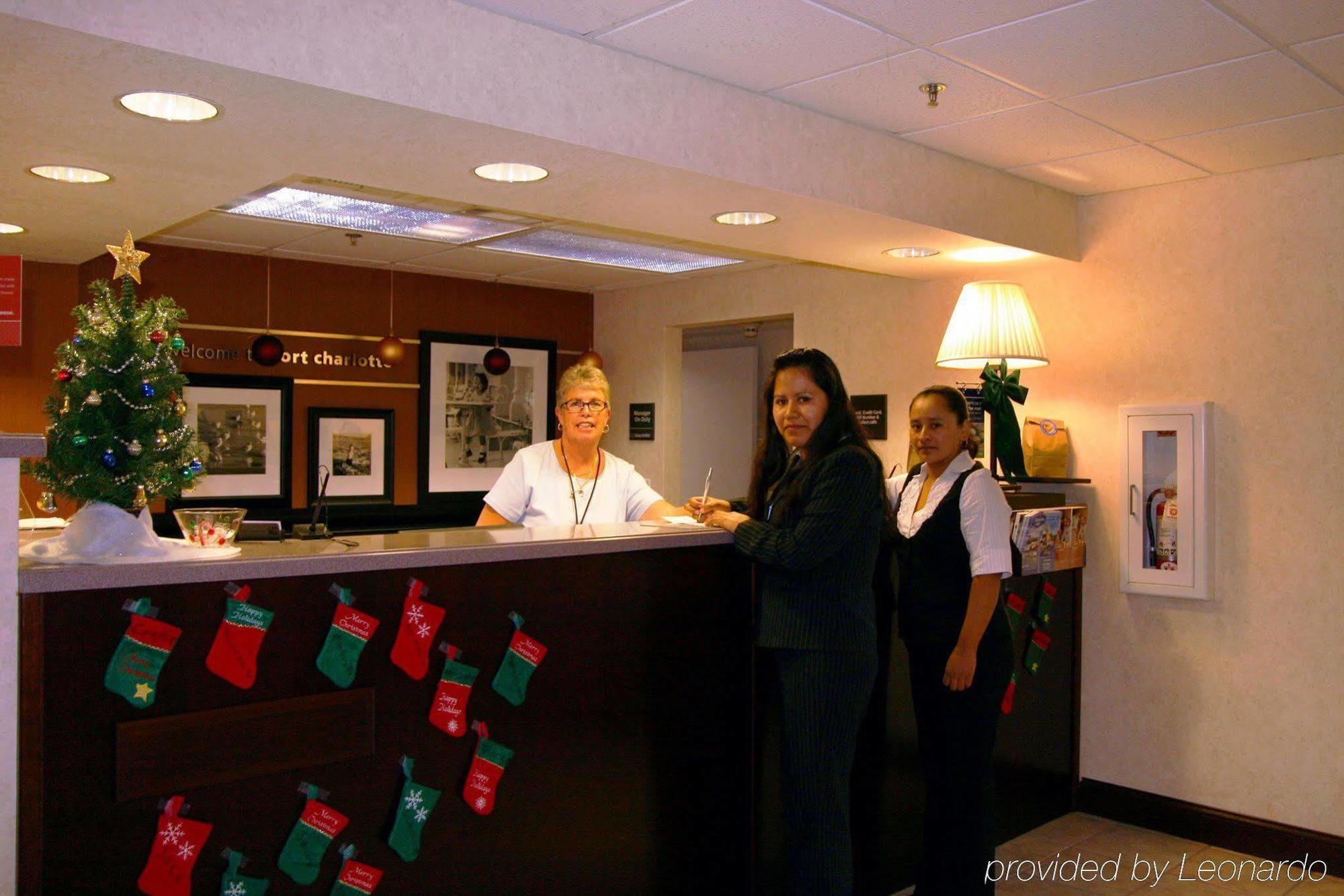 Hampton Inn Port Charlotte Inreriör bild